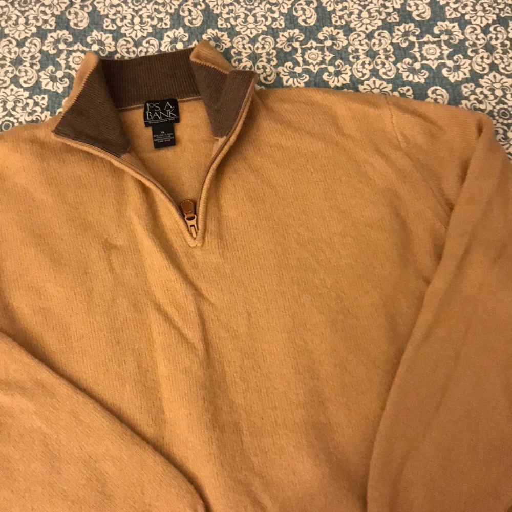 *REDUCED PRICE* Men’s wool sweater